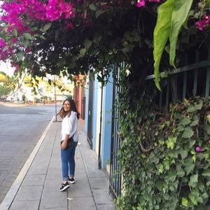 Meet your Posher, Esmeralda